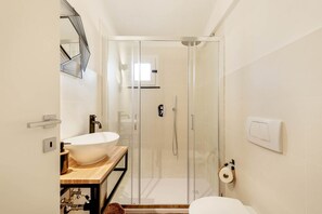 Shower, bidet
