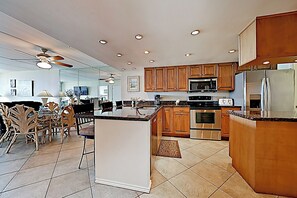 Fridge, microwave, stovetop, dishwasher - Resort Condo w/ Gulf Views: Suntide III - Unit 207 (South Padre Island)