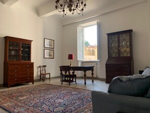 Living area - The Cathedral from the Window (Lucca)