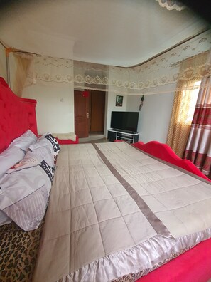Luxury Double Room, City View