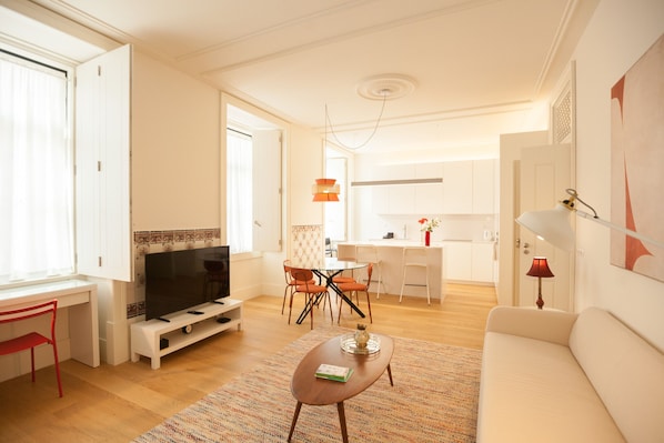 TV - FLH Downtown Central Minimalist Apartment (Lisboa ciudad)