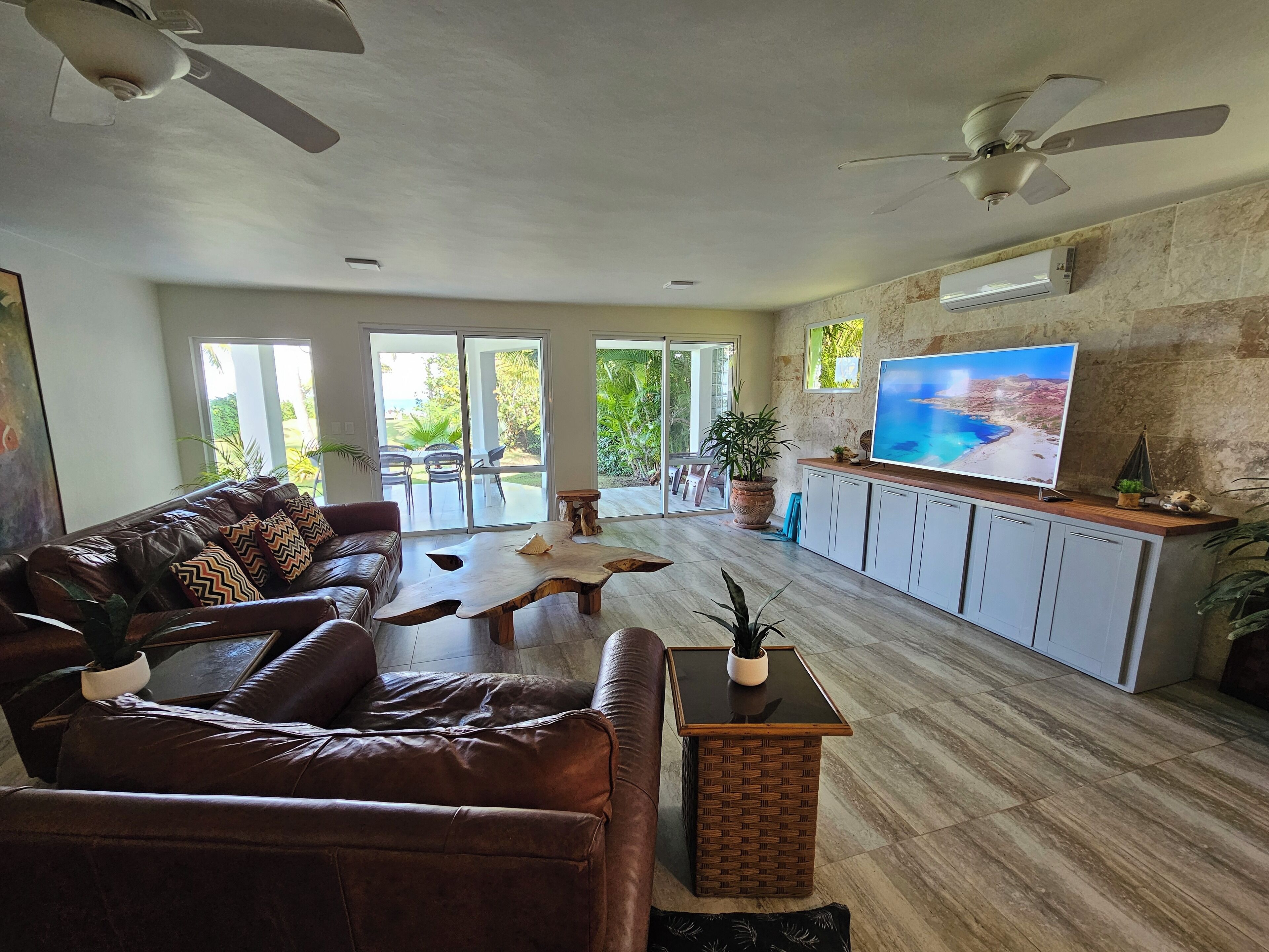 Private Ocean Side 5 Bedroom Villa W/ Ac In Las Canas, Gaspar Hernandez! - République dominicaine