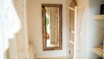 Standard Double Room, Private Bathroom | Egyptian cotton sheets, premium bedding, Tempur-Pedic beds, in-room safe