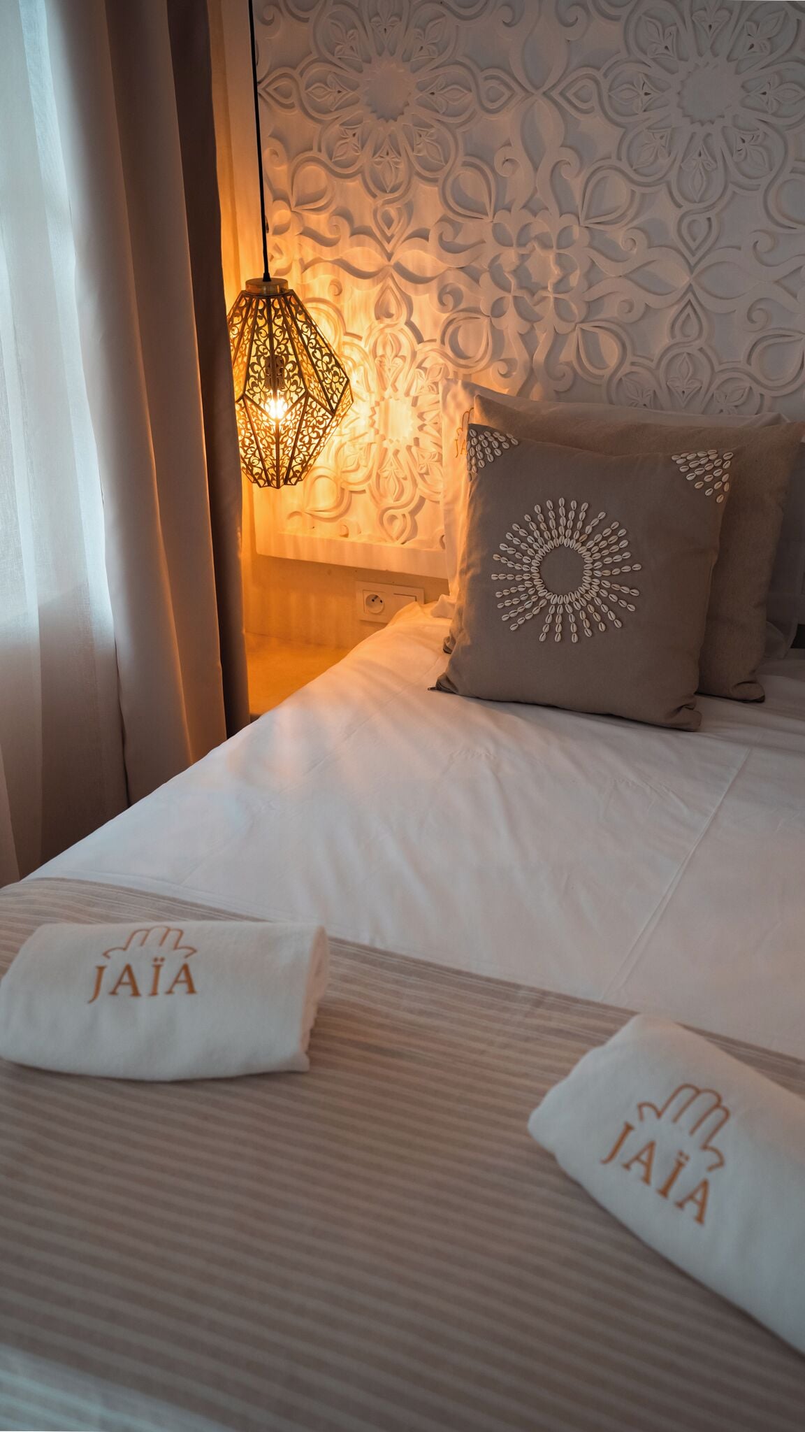 Caja de seguridad en la habitación y cortinas blackout 