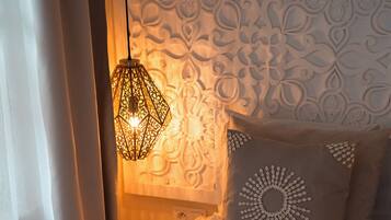 Kamar Klasik, kamar mandi pribadi | Brankas, tirai kedap cahaya, kedap suara, dan setrika/meja setrika