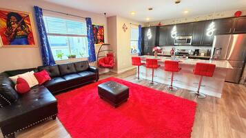 Smart TV, video games