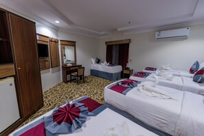 Family Room | Living area - Sama Almisk Hotel (Makkah)
