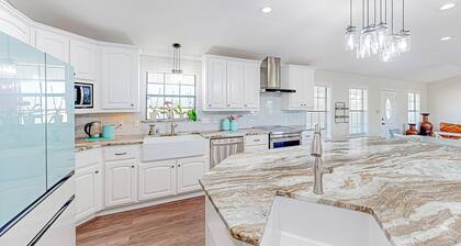 Expansive, Dog-Friendly 3BR w/ Pond, Pool, Patio