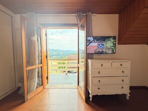 特級套房, 露台, 山景 | 露台/庭院