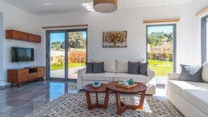 Living area - Villa Alen – Exclusive Luxury Escape with Private Pool & Breathtaking Views (Chania)