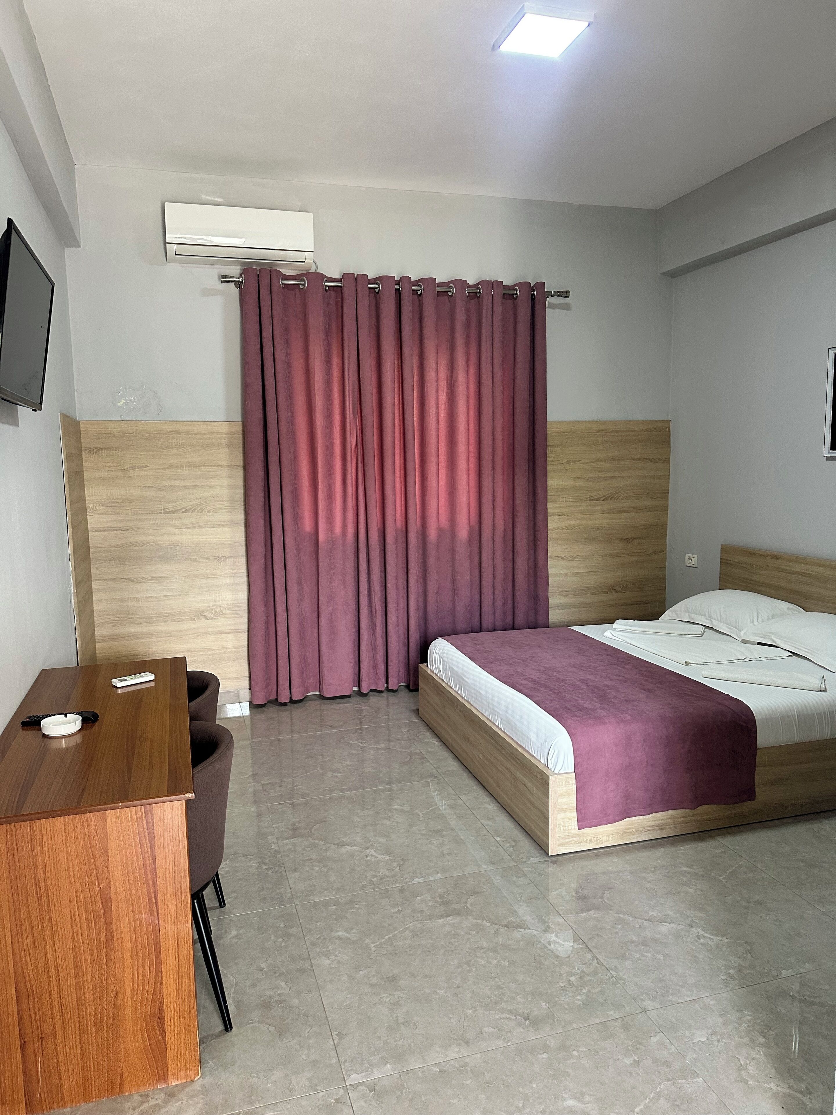 Double or Twin Room, Balcony, Garden View | Premium bedding, down comforters, memory foam beds, laptop workspace