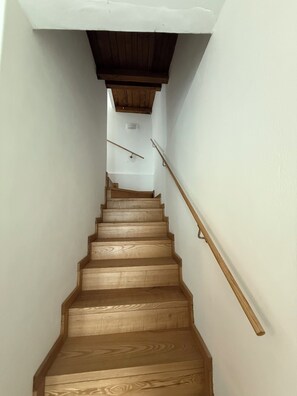Interior - Villar Blue House (Bagnolo Piemonte)