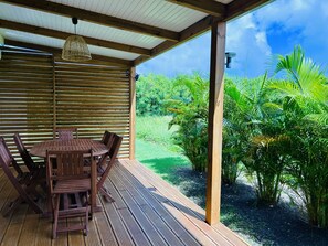 Villa, Ensuite, Garden View (appartement indépendant) | Terrace/patio - Villa et Appartement indépendant (Saint-François)