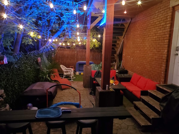 Terrace/patio - Petit loft avec immense jacuzzi et terrasse exotique (Granby)