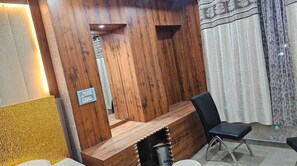 Standaard kamer | Een laptopwerkplek, extra bedden (toeslag), gratis wifi, beddengoed
