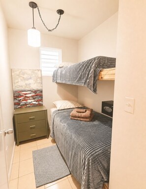 10 bedrooms, iron/ironing board, travel cot, free WiFi