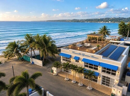 Spacious Oceanfront Home on the Beach 10 mins away from Rincón & Aguadilla | Swimming Pool/Hottub/ON THE BEACH