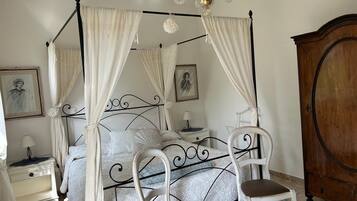 2 Schlafzimmer, Zimmersafe, Bügeleisen/Bügelbrett, Reisekinderbett