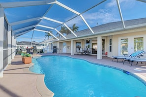 Beheizter Pool