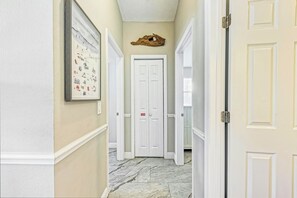 Interior - Steps to Manatee Beach, Pool, and Private Sun Deck (Holmes Beach)