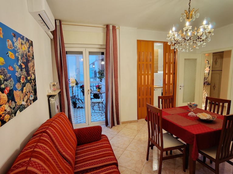 Atlantis Unique Elegant Marine-themed Apartment At Walking Distance Of Downtown. - Trieste