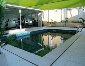 Pool - Two Bedroom Luxury Apartment in Maitama, Abuja (Abuja)