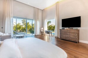 Iron/ironing board, WiFi, bed sheets, wheelchair access - Villa Ametista a Golfer's Dream 5-BD villa in front to Punta Espada Golf Course (Punta Cana)