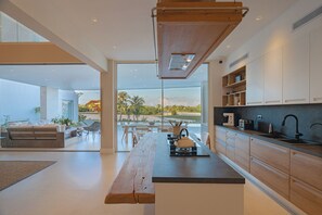 Interior - Villa Ametista a Golfer's Dream 5-BD villa in front to Punta Espada Golf Course (Punta Cana)