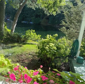 Property grounds - FANCY FREE ISLAND! Private island paradise, picture perfect Victorian cottage! (Portland)