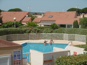 Pool - Gruissan: T3 Ground Floor, 4/5 pers, Pool & Private Parking (Gruissan)
