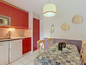 Fridge, microwave, stovetop, dishwasher - Comfortable apartment for 4 near golf (Moliets-et-Maa)