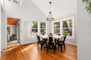 Dining - Tranquil 4BR Retreat on 2 Acres w/ Boat Dock – Lago Vista (Lago Vista)