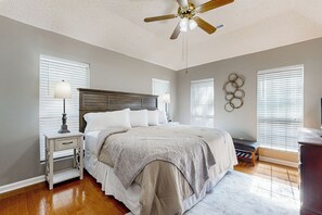 3 bedrooms, iron/ironing board, travel cot, Internet - 'Kerrison by Kiawah' Home w/ Deck & Fire Pit (Johns Island)