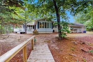 Terrace/patio - Deck & Private Dock! Waccamaw River Retreat (Conway)