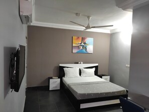 Kamar, 1 kamar tidur, balkon, pemandangan kebun | 1 kamar tidur