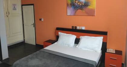 Room-deluxe Double Bed in Royal Blue Gue