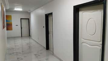 Chambre, 1 chambre, balcon, vue jardin | Intérieur