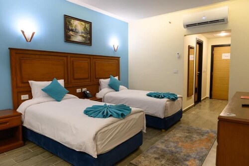 Aracan Hotac Ras ElBar Hotel