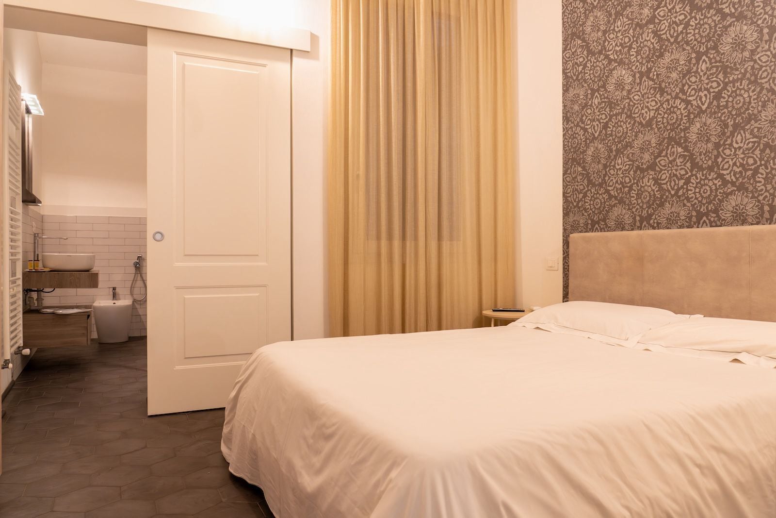 Blackout curtains, iron/ironing board, free WiFi