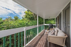 Property grounds - Little Cove Hideaway Noosa – Retreat by the Beach (Noosa Heads)