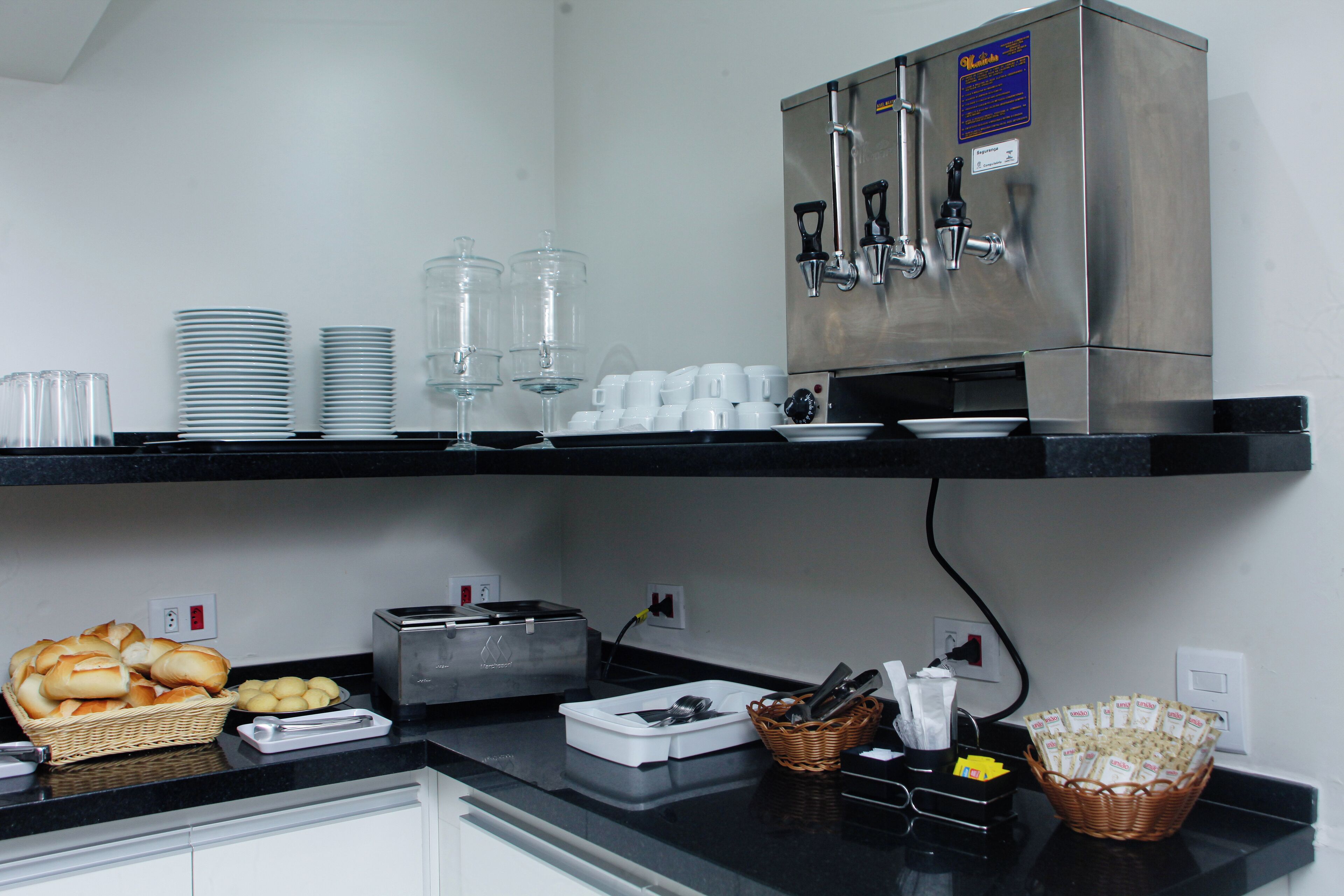 Desayuno buffet incluido todos los días 