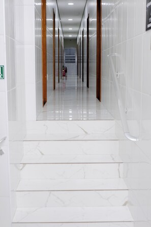 Hallway - Hotel New House (São Paulo)