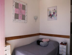 Room - Studio for 2 People (Agde)
