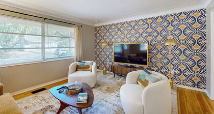 3BR Dog-Friendly House, Central A/C, Cornhole