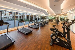 Fitness facility - Luxury Studio Near Miracle Garden (Dubai)