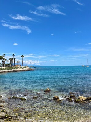 Beach - RIVIERA BLISS - Apartment 100m from the sea with balcony - Bd Albert 1er (Antibes)