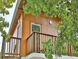 Apartment | Exterior detail - D. Des Grands Lacs Ndeg94-2p4 (Parentis-en-Born)