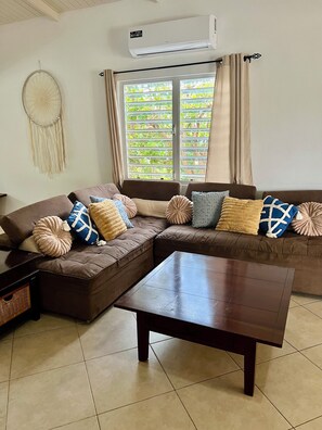 Älytelevisio, kirjoja