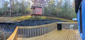 Terrace/patio - Cozy 3 bedroom cabin in Fort Valley, VA (Fort Valley)