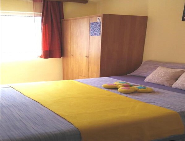 Apartment | 1 bedroom - Charming Retreat With Sea View on Ciovo Island (Okrug)